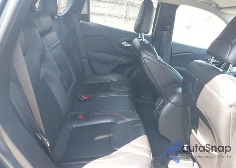 2019 Jeep Cherokee Trailhawk 4X4 from USA, damaged, VIN 1C4PJMBX9KD369514